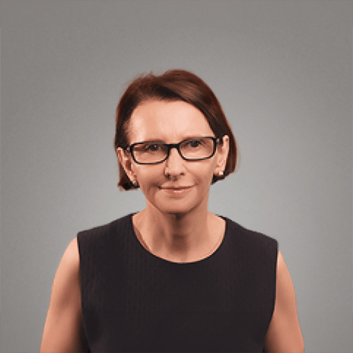 Headshot of Elizabeth Kolawa